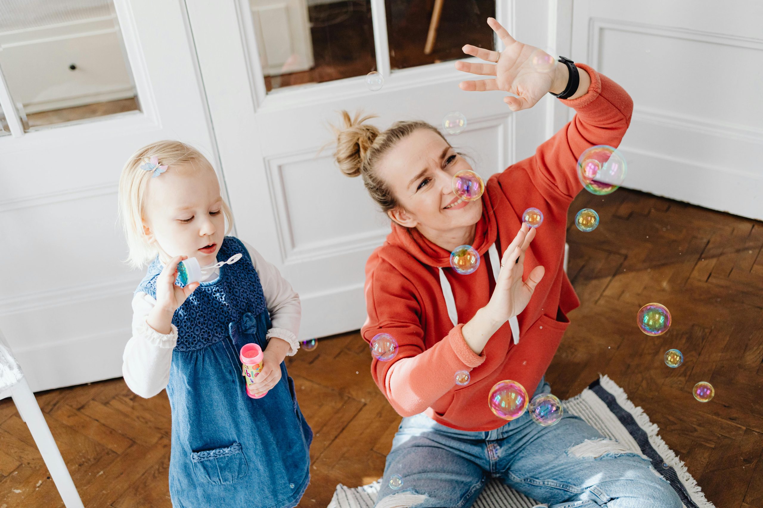 https://reframingautism.org.au/wp-content/uploads/2022/09/pexels-karolina-grabowska-7296602-scaled.jpg